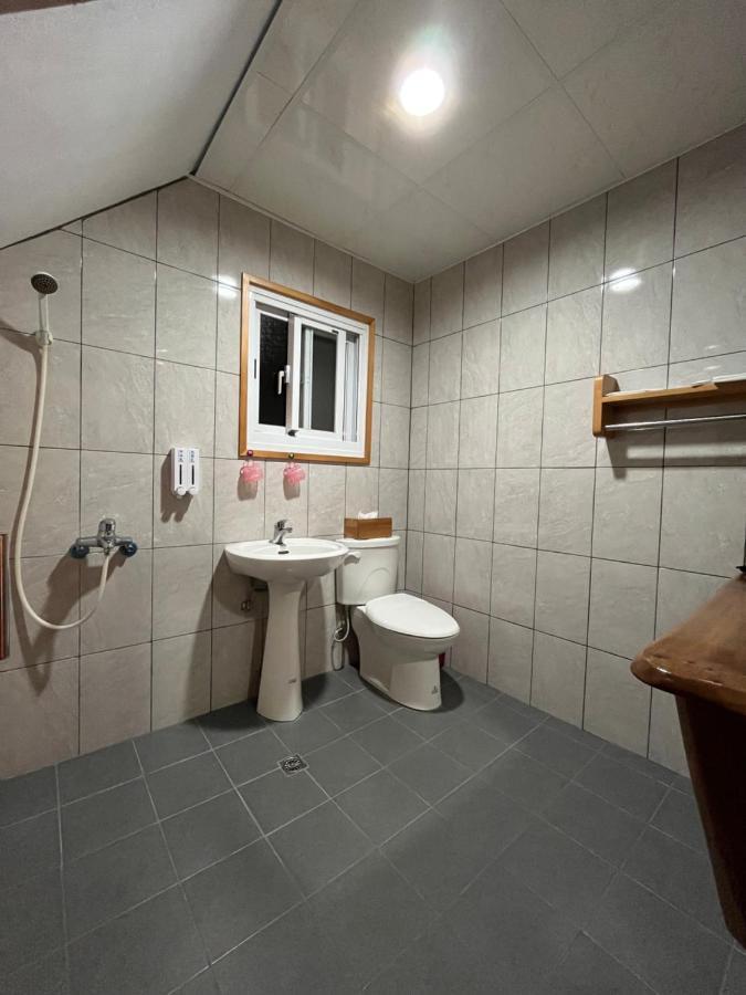 Babian Bed And Breakfast Chenggong Exteriör bild